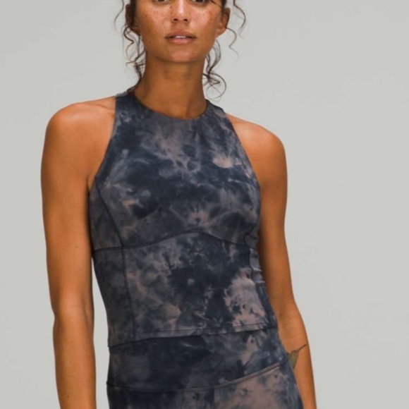 Lululemon Key to Balance Tank Top​​​​ - Picture 5 of 5